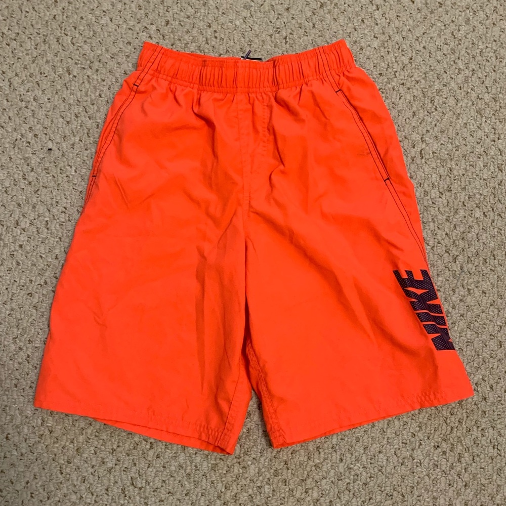 Boys Nike Swimtrunks Size L